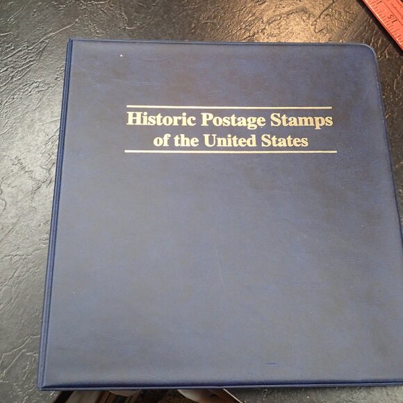 Historic Postage Stamps of the United States v 2018 binder - Picture 1 of 10